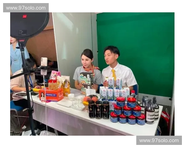 雷霆直播全新升级助力电竞赛事观赛体验打破传统直播方式